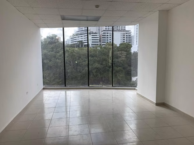 Alquiler | Oficinas 39.44 Mts2 | Tumba Muerto-Century Tower