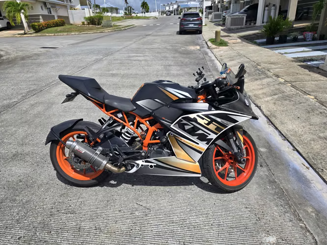 KTM RC