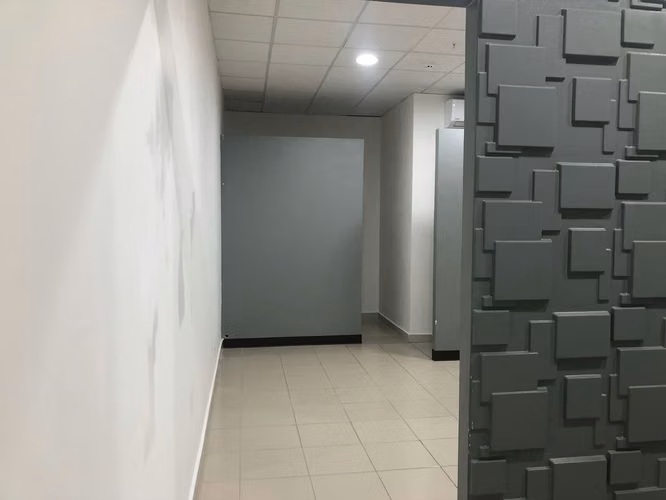 Alquiler | Oficinas 34.29 Mts2 | Tumba Muerto-Century Tower