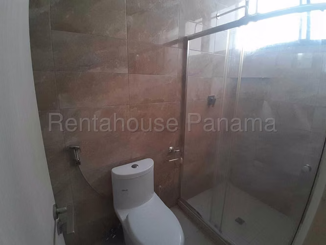Se Alquila Apartamento en Bellavista DPA27-468
