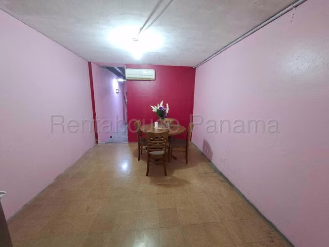 Se Vende Casa en Parque Lefevre DPA26-8191