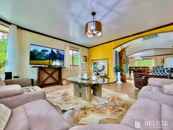 VENTA DE CASA DE MONTAÑA EN ALTOS DEL MARÍA (21)