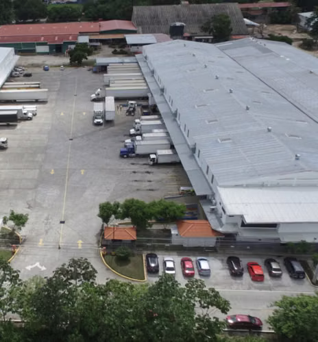 ALQUILO GALERA EN ZONA LIBRE DE COLÓN | LIBRE DE IMPUESTOS | ALTURA 12.5 M
