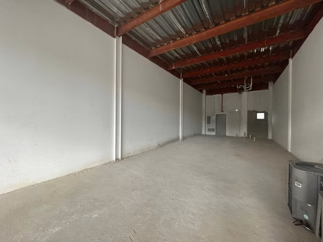 Local Comercial de 102 m² en Planta Baja | Northside Galleries, Brisas del Golf