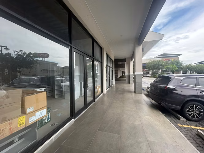 Commercial premises of 102 m² on the ground floor | Northside Galleries, Brisas del Golf