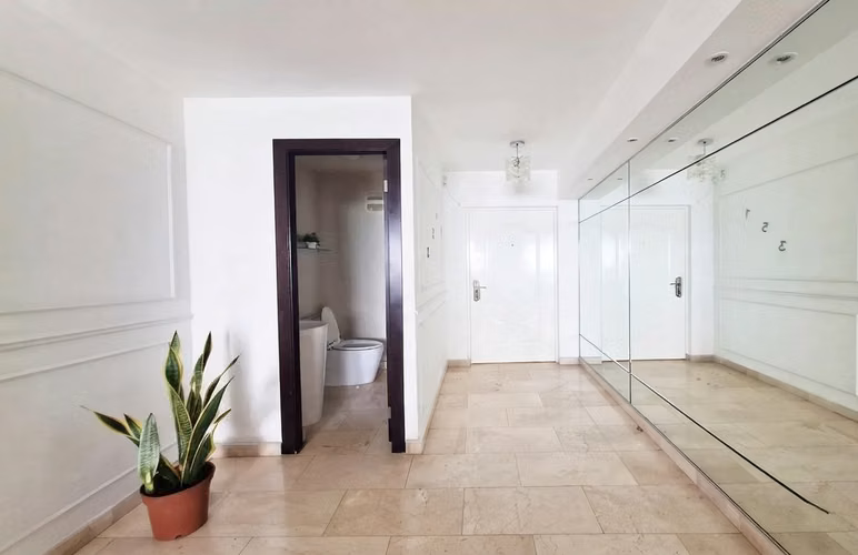 . Apartamento en Punta Pacifica I con balcón y vista panorámica - Imagen 9