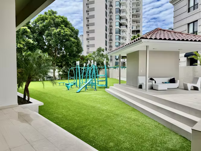 VENTA PENTHOUSE EN SANTA MARIA OPORTUNIDAD ec