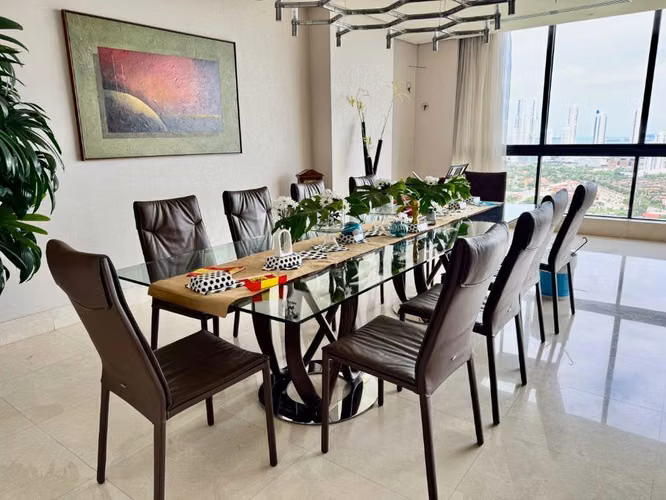 VENTA PENTHOUSE EN SANTA MARIA OPORTUNIDAD ec