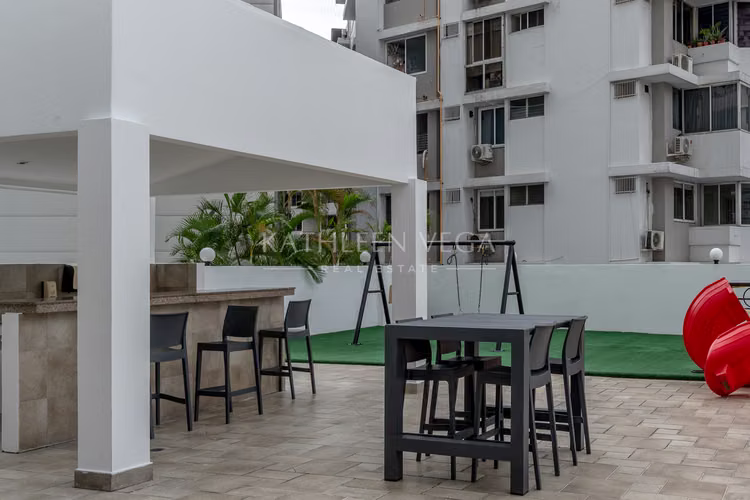 Amplio Apartamento de 3 habitaciones en PH Marabierto en Marbella