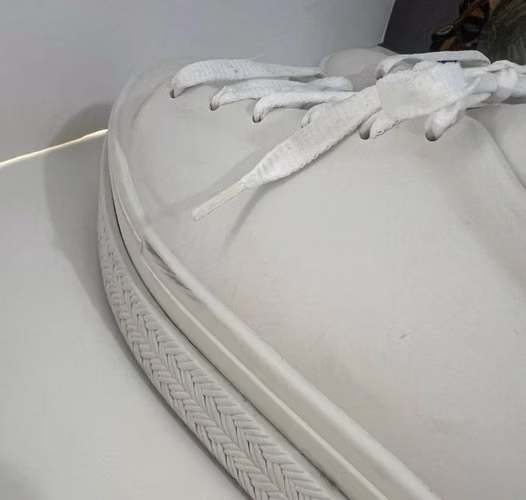 GANGA $35  Zapatillas Melissa Originales, talla 9, casi nuevas - Imagen 3