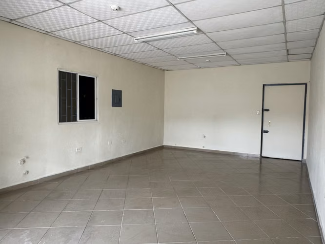 ALQUILER | LOCAL COMERCIAL - PLANTA BAJA - 60 M2 | RESIDENCIAL VILLA BELÉN , PENONOMÉ
