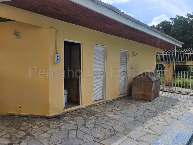 Se Vende Apartamento en Coco del Mar MDV27-767