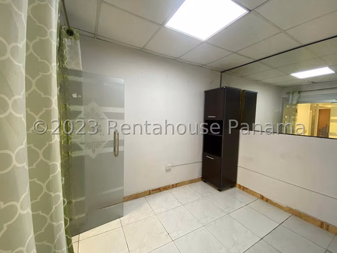 Se Vende Casa en Hato Pintado MDV27-756