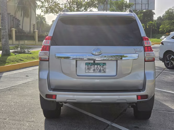 TOYOTA PRADO 2014 IMPECABLE TURBO DIESEL $24,900 NEG - Imagen 4