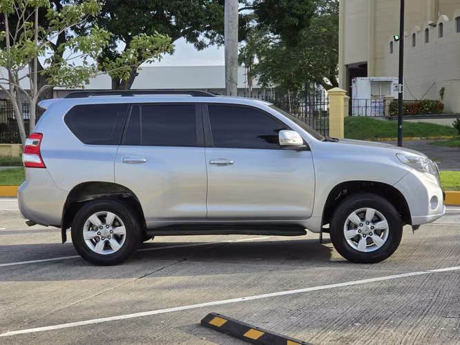 TOYOTA PRADO 2014 IMPECABLE TURBO DIESEL $24,900 NEG - Imagen 6