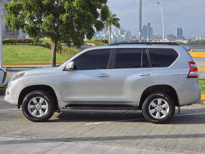 TOYOTA PRADO 2014 IMPECABLE TURBO DIESEL $24,900 NEG - Imagen 2