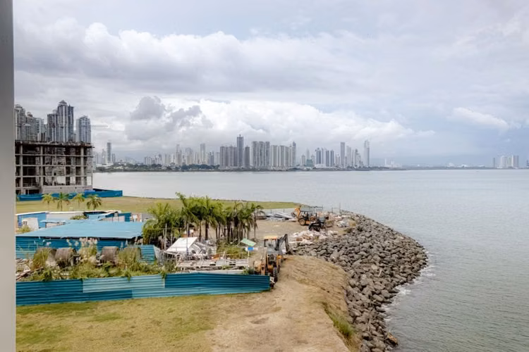 Ocean Reef Island Vendo Apartamento - Imagen 20
