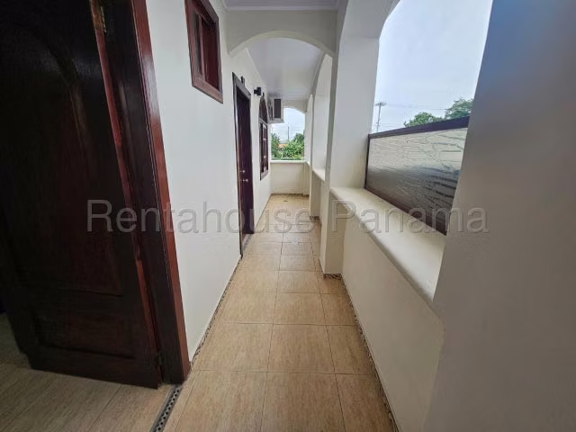 Venta de Casa Ph Villa Las Acacias en Don Bosco 26LBR9077
