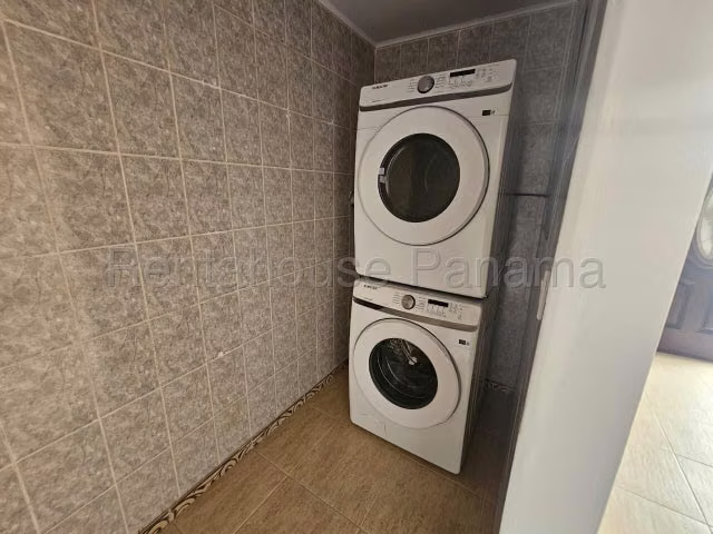 Venta de Casa Ph Villa Las Acacias en Don Bosco 26LBR9077
