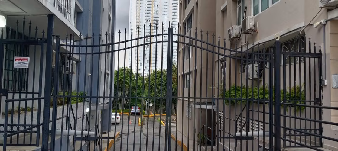 Apartamento en Carrasquilla cerca del Metro - Sin intermediarios - Imagen 7
