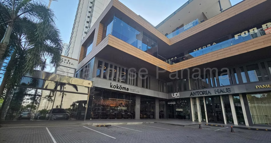 Local Comercial en Alquiler en Coco del Mar JG