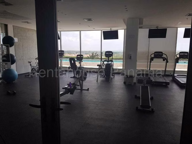 Apartamento en Alquiler en Santa Maria JG