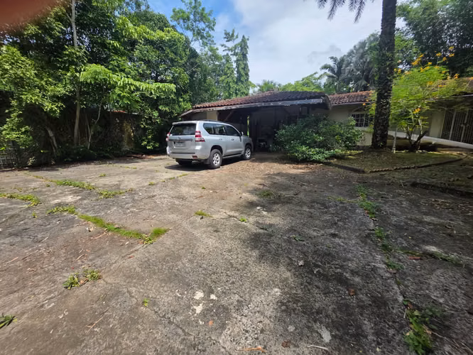 VENTA CASA EN LAS CUMBRE 1.800 m² DE TERRENO ID 836
