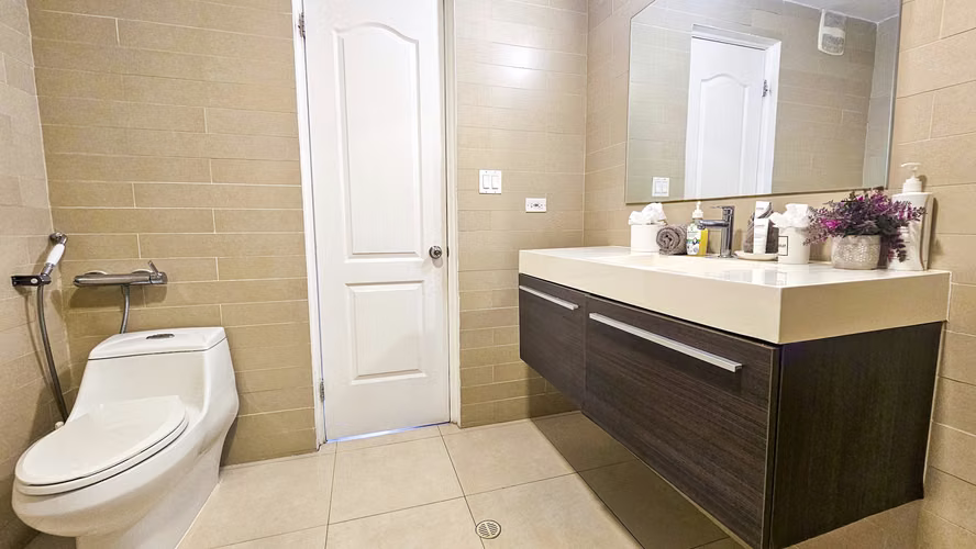 Se alquila apartamento en PH Waters