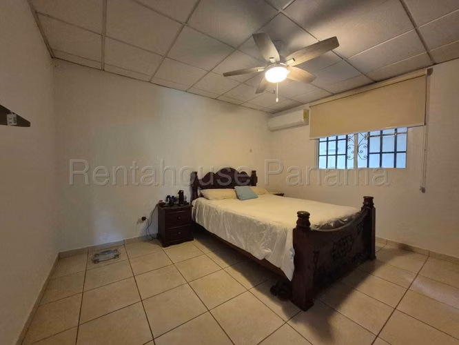 ALQUILER Casa de 133m2 en Villa Lucre AMD