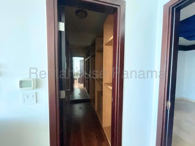 Venta de Apartamento en Punta Pacifica  - Pacific Point