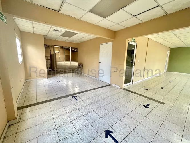 ALQUILER DE GALERA EN PARQUE LEFEVRE  - AVENIDA 5B SUR 69-35