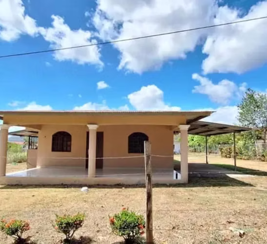 VENDO CASA VIA HACIA LA PINTADA