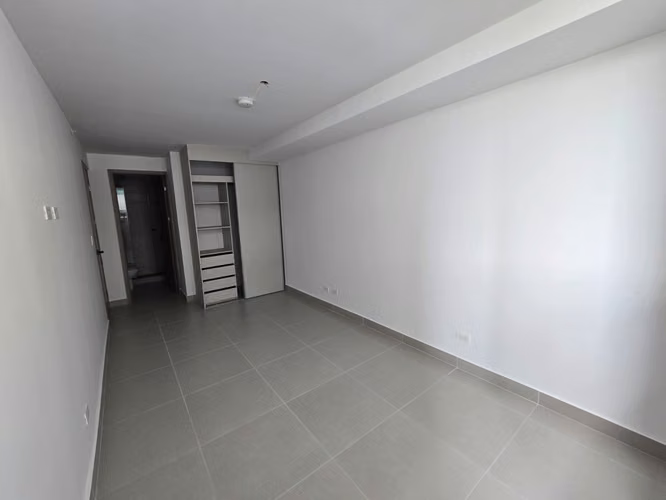 ALQUILER DE APARTAMENTO EN CONDADO DEL REY - Imagen 17