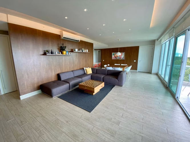 Venta de Apartamento Amoblado en PH Solea – Punta Barco