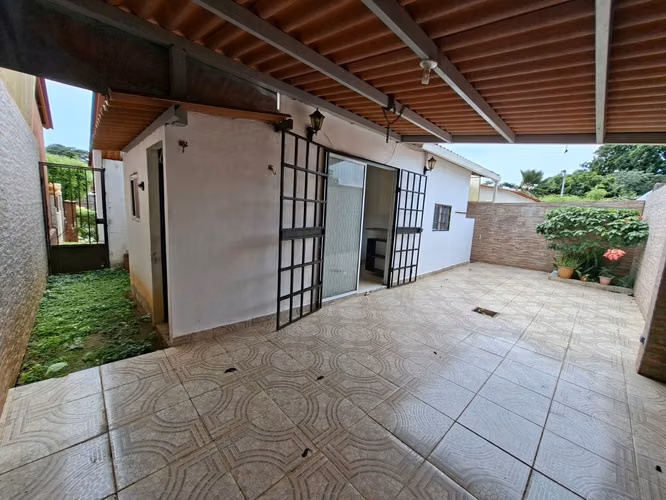 265937. Se vende casa en Arboledas, Las Magnolias. 3 recamaras, 1 baño