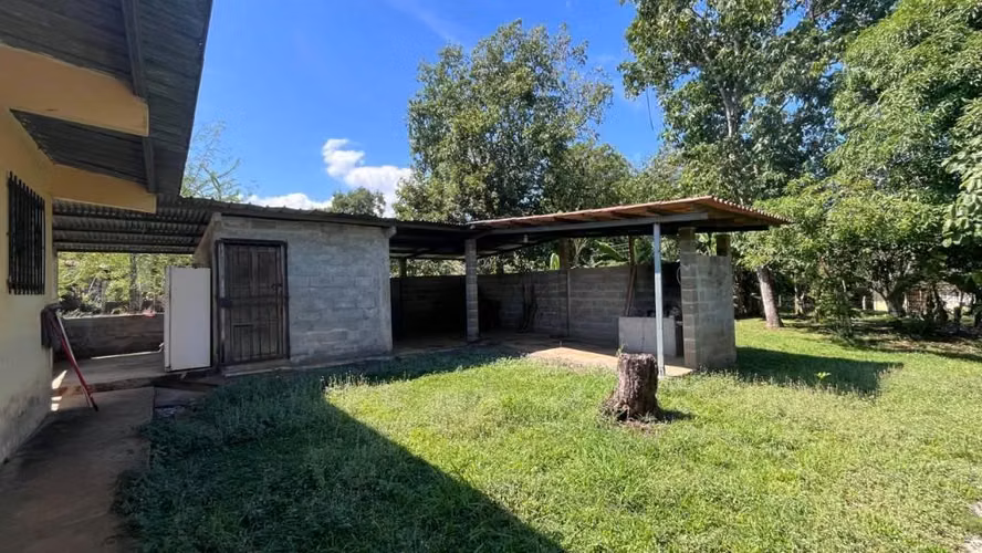 VENDO TERRENO CON CASA TOLÉ, CHIRIQUÍ