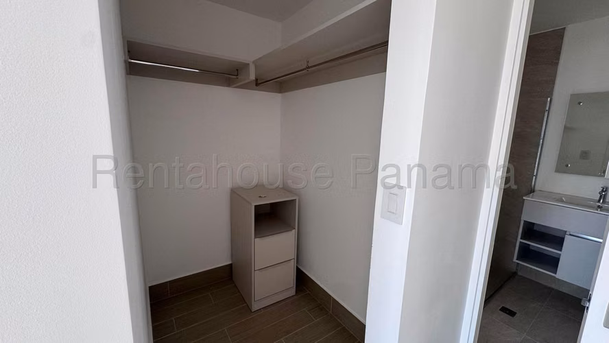Apartamento en Alquiler en Bella Vista AFC 26-8960