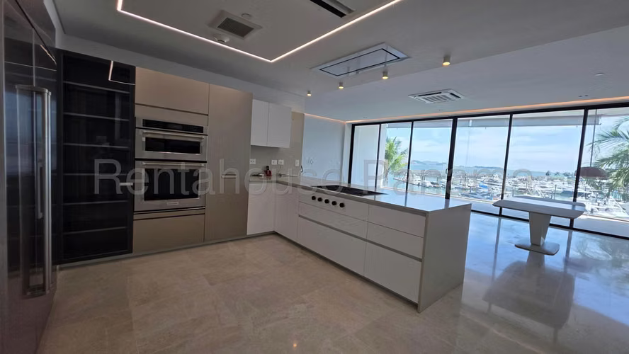 ALQUILER Apartamento de 281m2 en Ocean Reef AMD