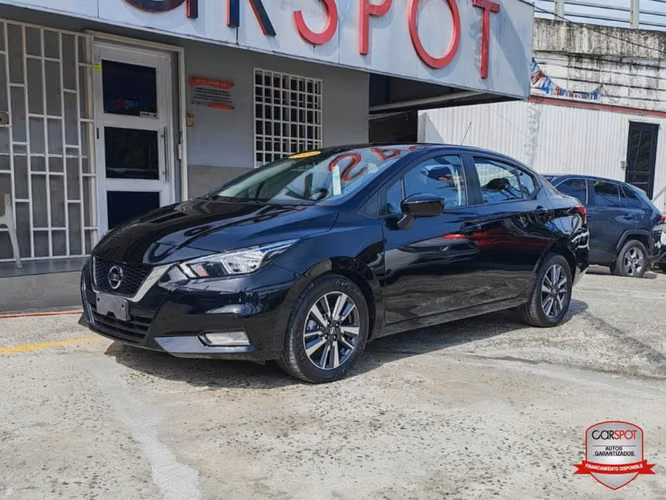 Nissan Versa 2023 Automática ED1769