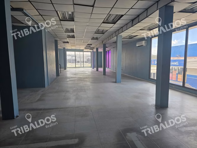 Venta de Edificio sobre la Carretera Interamericana en Penonomé - Imagen 8