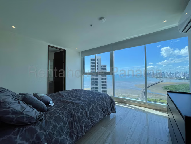 Alquiler de Apartamento Amoblado en Costa del Este Ph The Regent EC