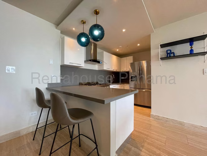 Alquiler de Apartamento Amoblado en Costa del Este Ph The Regent EC