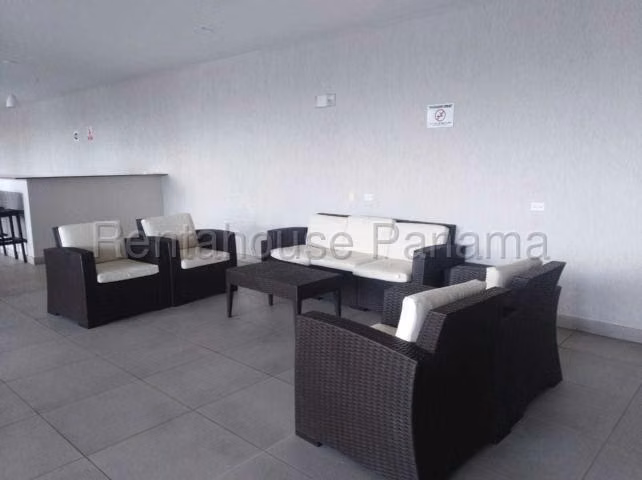 Venta de Apartamento en Carrasquilla Ph Torres de castilla EC