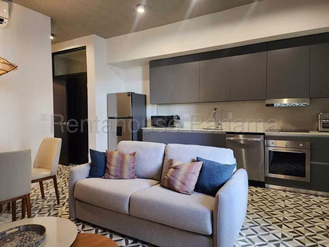 Alquiler de Apartamento en Casco Antiguo Ph Plazuela de Alfaro KC