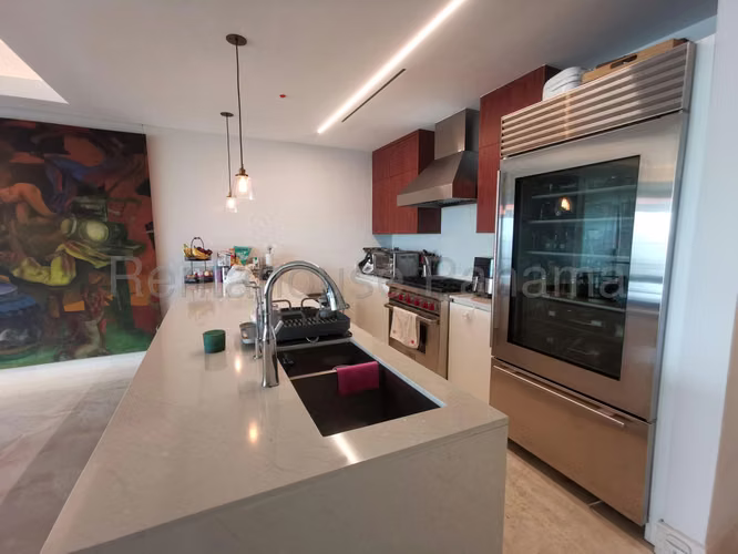 Venta de Apartamento en Punta Pacifica Ph Seas Scape KF
