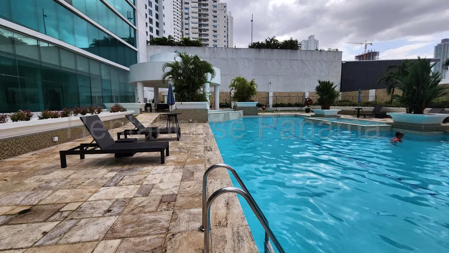 Vendo Apartamento en Costa del Este OF27-761