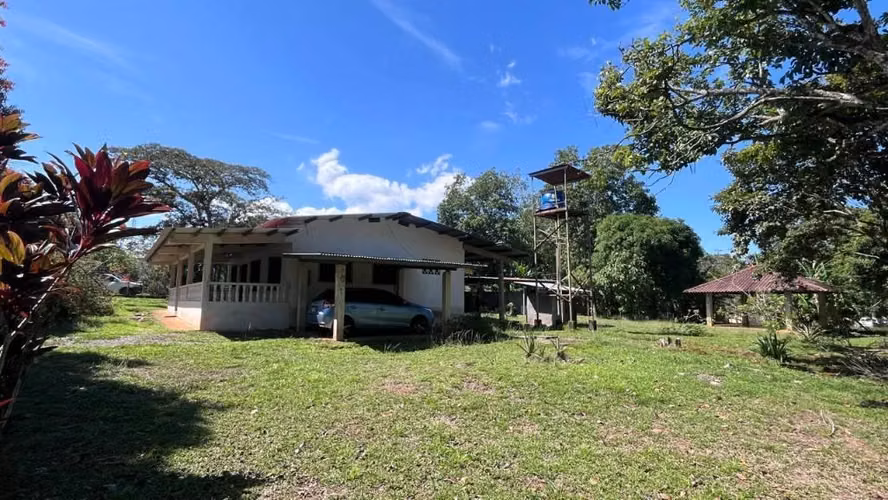 VENDO CASA EN TOLÉ CON AMPLIO TERRENO