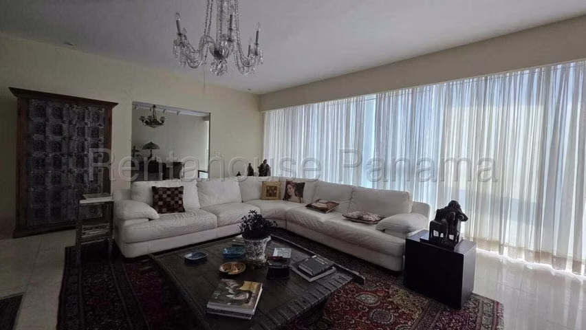 Alquiler de Apartamento en Costa del Este 26LBR2200