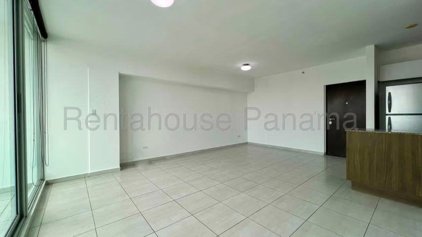 Alquiler de Apartamento  PH TRINITY en El Carmen 27LBR544