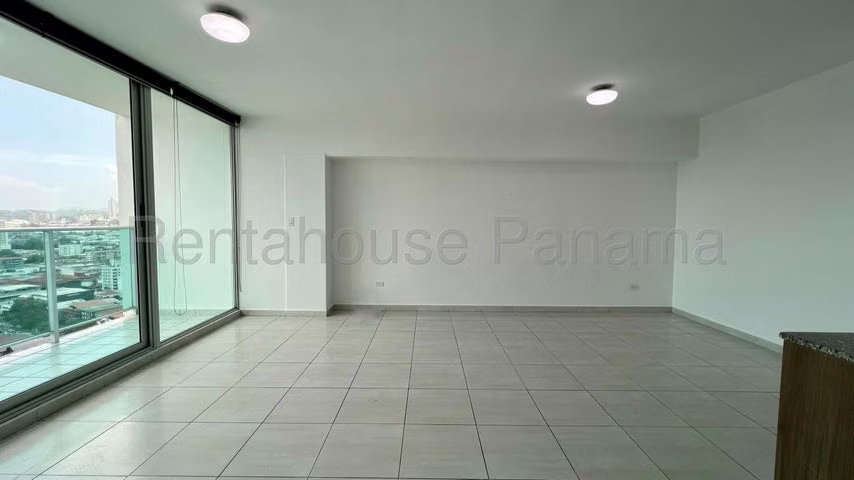 Alquiler de Apartamento  PH TRINITY en El Carmen 27LBR544